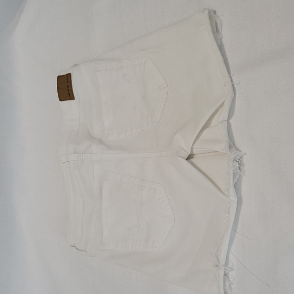 American Eagle white midi shorts size 4 - Picture 5 of 7